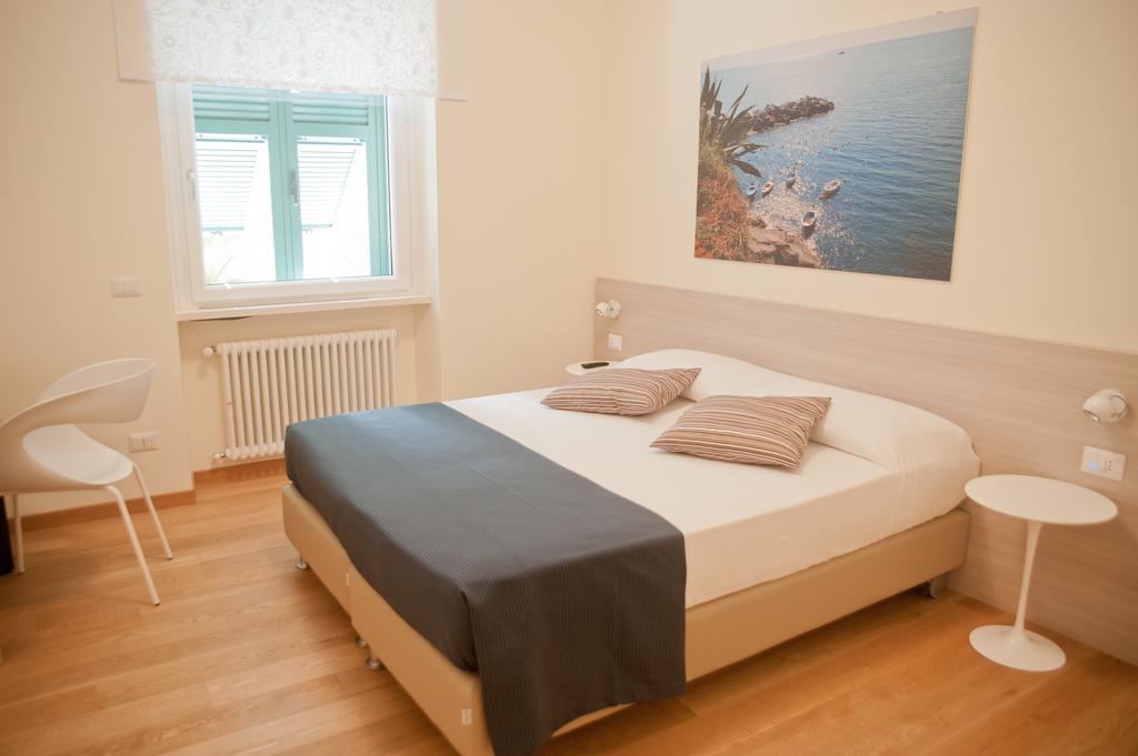 B&B Via Delle 5 Terre La Spezia Room photo