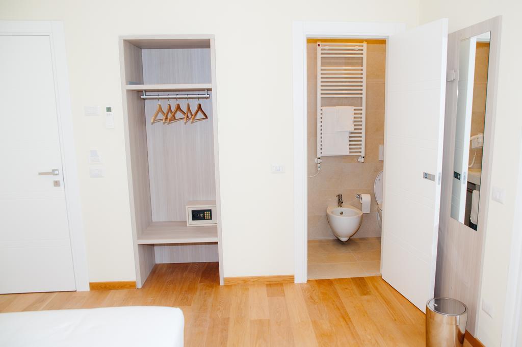 B&B Via Delle 5 Terre La Spezia Room photo